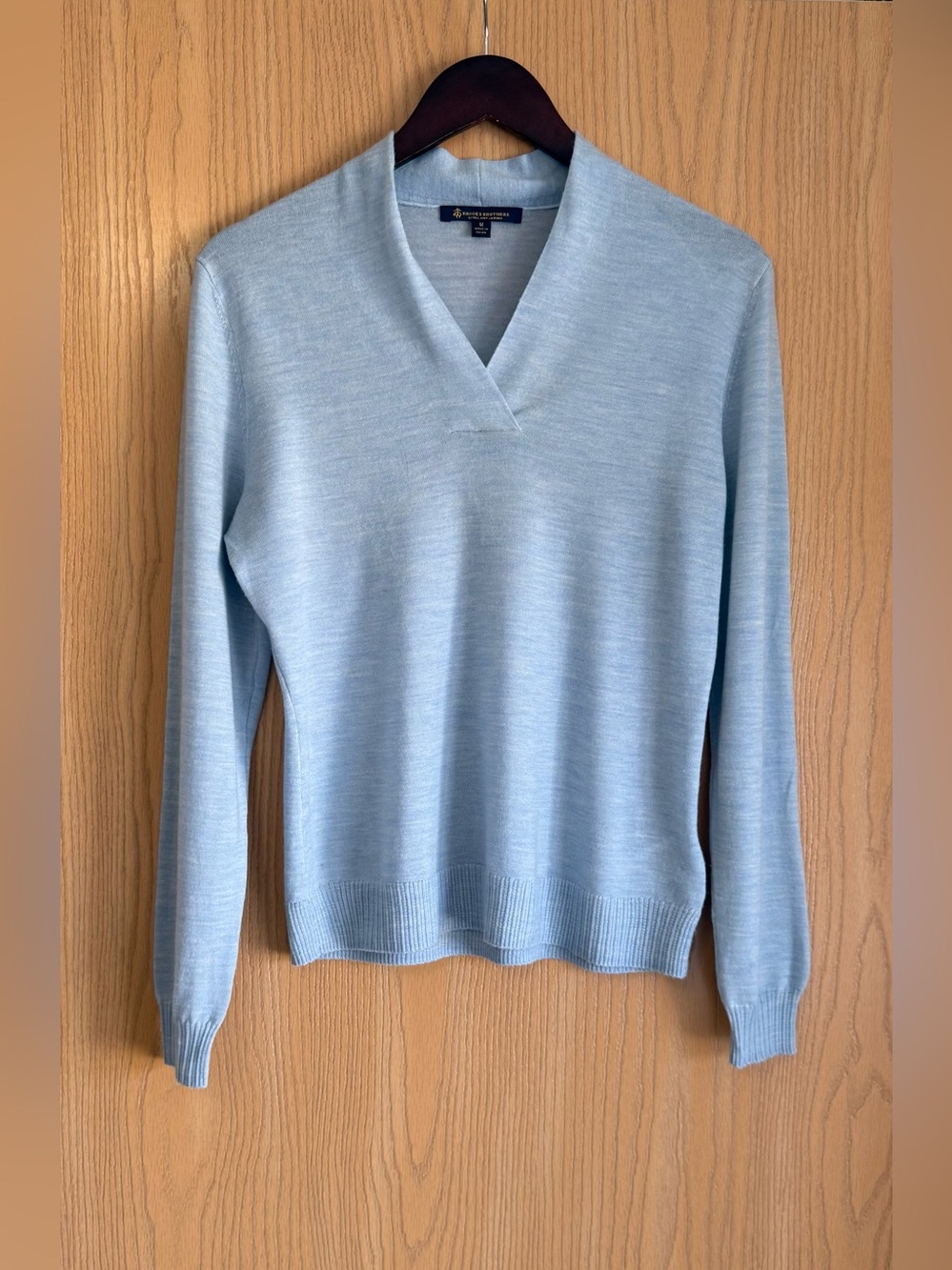 Brooks Brothers | Women’s Medium | Blue Lightweight Wool Shawl V-Neck Sweater